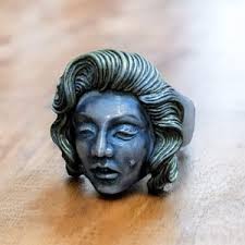 Marilyn Monroe Replica Gold or Rose Gold CZ Ring