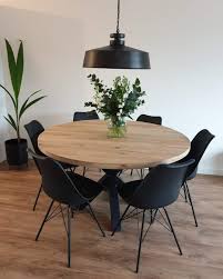 Pin By Sandy Mse On Home Decor In 2020 Dinning Room Decor Dining Room Small Round Dining Room