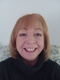 🎶 **New year, new skill?** 🎶 If one of your New Year's resolutions is to  learn a new instrument, now's the perfect time to start! I offer friendly,  relaxed **guitar and piano