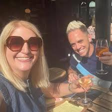 BBC Garden Rescue star Lee Burkhill's day drinking sesh with bestie as he  sends 'thankyou' message