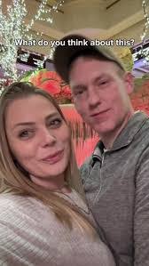 Amber Daggett's Instagram, Twitter & Facebook