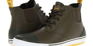 Make Your Own Rain Shoes Carey Fashion In 2020 Mens Rain Boots Mens Rain Shoes Best Rain Boots