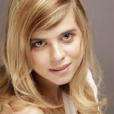 Mary Light's Instagram, Twitter & Facebook