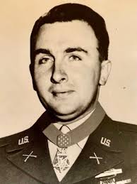 Son of WWII hero returns to Cherbourg