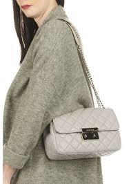 Discover the full collection of luxury handbags on the official michael kors site. Pdt 350 Sac Matelasse Sloan Blanc By Michael Kors Michael Kors Sloan Michael Kors Kor