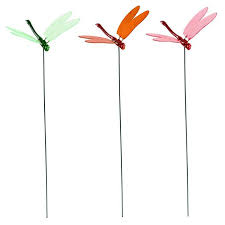 Dekostecker Libelle Mit Beweglichen Flugeln 15x18x60 Cm Gartenstecker Beetstecker Pflanzstecker Orange Garten Gartenstecker Pflanzen Naturgarten