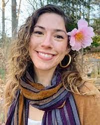 Caitlin Cleckler's Instagram, Facebook & TikTok