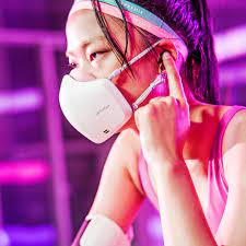 Using ifa 2020 as a launching ground, lg is introducing the puricare wearable air purifier. Lg Adds Mic And Speakers To Its Air Purifying Mask Launching Next Month The Verge