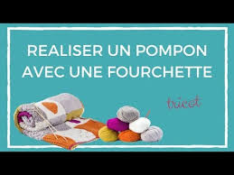 Realiser Un Pompon Avec Une Fourchette Kit Knit Youtube