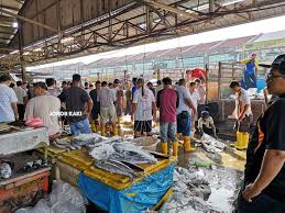 It was approximately 1.5 hours from johor bahru centre to tanjung piai national park. Pontian Wholesale Fish Market Update 2018 Johor Kaki Travels For Food