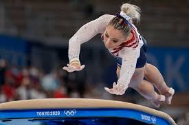 Mykayla brooke skinner harmer is a retired american artistic gymnast. Srkyfxugrw1ejm