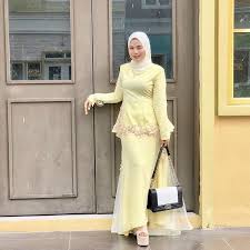 Trend sekarang kalau tiada bridesmaid memang tak sah. Pin On Klasik Kurung