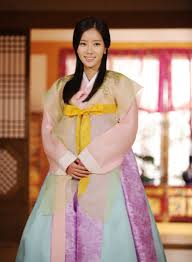 We did not find results for: New Tales Of Gisaeng 2011 Drama Pretty Im Soo Hyang Press Conference Hanbok Girl Korean Hanbok Korean Traditional Dress