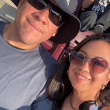 Do I need to wipe off balloons after using balloon shine?