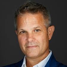 Carl Mattes's Instagram, Twitter & Facebook