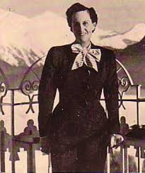 Portrait Aspasie De Grece Noblesse Royautes