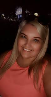 Andrea Rickert's Instagram, Twitter & Facebook