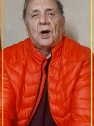 🎶 Tangos que cuentan historias Una noche para emocionarse al ritmo del 2x4  ❤️‍🔥 El reconocido cantante Ricardo “Chiqui” Pereyra, junto a Martín De  Caro, llegan a Caleta Olivia con un espectáculo