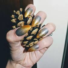 This nail shape is deceivingly difficult to execute, since the slightly tapered end can easily veer into almond or round territory if you file too heavily or not 💫 who can wear this shape: 13 New Nail Shapes You Didn T Know Existed 2021