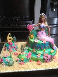 Birthday comes once in a year and there would be nothing more sweet then making it the most memorable day for the birthday boy. Ocean Scene With Barbie 6 Year Old Birthday Cakecentral Com
