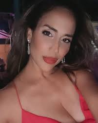 Happy new year y'all!!!! 2024!!!! 🎉🎉🎉🥳🥳🥳