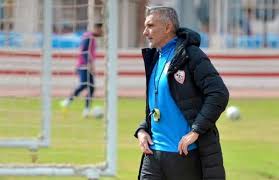 الأرجنتيني جابرييل كالديرون هو المدرب الذي استقرت عليه اللجنة. Ø£Ø®Ø¨Ø§Ø± Ù†Ø§Ø¯ÙŠ Ø§Ù„Ø²Ù…Ø§Ù„Ùƒ ÙƒØ°Ø¨Ø© Ø£Ù… Ø­Ù‚ÙŠÙ‚Ø© Ø±Ø­ÙŠÙ„ ÙØ§ÙŠÙ„Ø± ÙˆÙ‡Ø±ÙˆØ¨ ÙƒØ§Ø±ØªÙŠØ±ÙˆÙ† Ø³Ø¨ÙˆØ±Øª 360