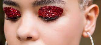 Merke, wie die muskeln langsam übersäuern und die kräfte nachlassen. Augen Make Up Sp Bringst Du Deine Augen Mit Glitzer Zum Leuchten