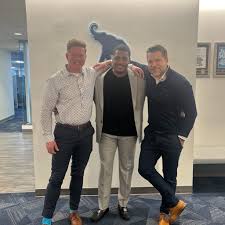 Loved having alum, Nelson Lawson, in for a Fireside Chat yesterday! Thank  you for sharing your journey and answering all the questions we had for you.