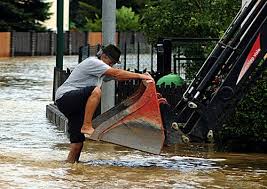 Der täter ist noch nicht vernehmungsfähig. Unwetter Hinterlasst Viele Opfer Und Uberschwemmungen Nzz