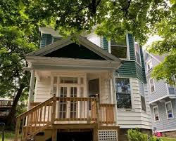 Upstate Ny Foreclosure Near Lake Ontario In 2020 Old Houses Foreclosures Historic Homes