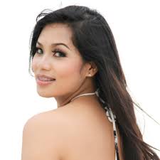 Stream Bleesy Dee Flores music