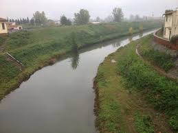 Come già sa pier sono riuscito nell'impresa leggendaria di cappottare in bisenzio si era visto fin dalla mattina che per me non era. Il Nascondiglio Della Droga A Ridosso Del Fiume Cronaca Campi Bisenzio