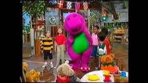 Att vara populär på twitter är som att vara rik på monopol. Sing And Dance With Barney Youtube