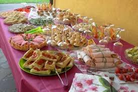 7) il nuovo anno per festeggiare il capodanno a casa, fornisci agli ospiti degli scintillini e. Idee Per Una Festa Di Capodanno A Casa Foto 12 Di 34 10elol