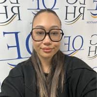 200+ perfiles de «Secula»