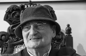 Opowiadania sławomir mrożek opowiadania wydanie ii poszerzone wydawnictwo literackie kraków 2 p r a c ę w ł o ż o n ą w p r z y g o t o w a n i e w e r s j i e l e k t r o n i c z. Slawomir Mrozek