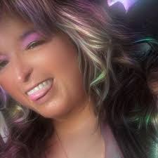 Jessica Vanmeter's Instagram, Twitter & Facebook