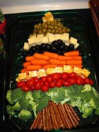 We've got lots of festive christmas eve recipes for you to make at home including mince pies, baileys cheesecake and plenty of christmas eve dinner ideas. Healthy Christmas Tree Www Finditforweddings Com Christmas Veggie Tray Christmas Tree Veggie Tray Christmas Food