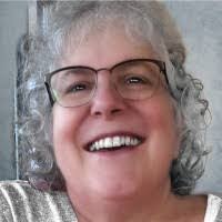 Trisha Howe's Instagram, Twitter & Facebook