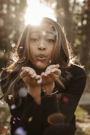 Still some winter/holiday sessions available … I am currently booking the  week after Thanksgiving and later, there's still time to get those family  photos you've been wanting Services Provided: Family/holiday sessions Senior