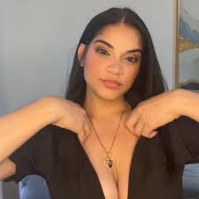 讓美好的時光滾動吧!! 💃🏼🤠👰🏼 ♀️👰🏼 ♀️ . . . #nola #nolawedding #itstimetodance  #ashleymendez