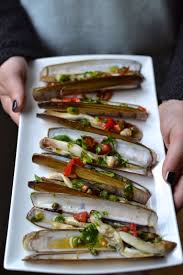 Simple Comme Les Couteaux Grilles De Christian Etchebest Hotel Kilina Porto Vecchio La Cuisine C Est Simple Recettes De Cuisine Cuisine Recette Poisson