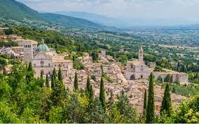 Explore os países e lugares belíssimos com o puzzle garage! Visite Assis Na Italia Dicas De Viagem Por Cvc Viagens