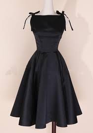Black Plain Pleated Audrey Hepburn Style Empire Waist Round Neck Fashion Vintage Midi Cocktail Dress Vintage Audrey Hepburn Style Outfits Vintage Midi Dresses