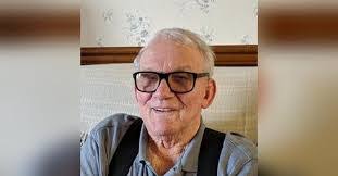 Dana Banta's Instagram, Twitter & Facebook