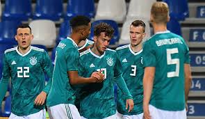 Fans voted in numbers on twitter to have their favourite world cup matches streamed on youtube. U21 Testspiel England Vs Deutschland Wer Ubertragt Zeigt Das Dfb Team Live Im Tv Und Im Livestream