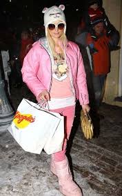 Arguably the celebrity with the most pairs of authentic moon boots, early 00s hilton rocks this pair in baby pink. Celebrities Moon Boots Trend Gallery Celebrities Wearing Moon Boots