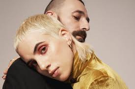 Stream anima lattina the new song from coma_cose. Chi Sono I Coma Cose In Gara Tra I Big A Sanremo 2021