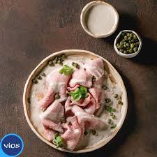 In particolare è l'ingrediente base della salsa tzatziki, ottima per condire insalate, pesce, crostacei e pollo: Ricetta Per La Salsa Tonnata A Base Di Yogurt Greco Vios