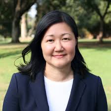 Tracy Do's Instagram, Twitter & Facebook